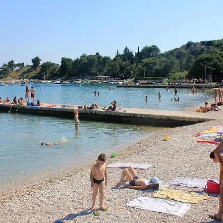 بيت ضيافة And With A Swimming Pool Mlini, Dubrovnik - 22386 4*