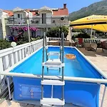 And With A Swimming Pool Mlini, Dubrovnik - 22386 3* Mlini