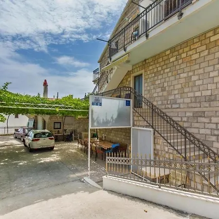 And With A Swimming Pool Mlini, Dubrovnik - 22386 ゲストハウス ムリニ