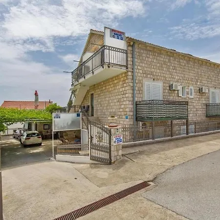 And With A Swimming Pool Mlini, Dubrovnik - 22386 ゲストハウス *