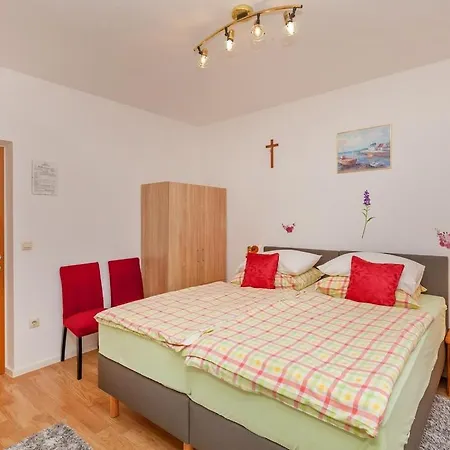 Gasthof And With A Swimming Pool Mlini, Dubrovnik - 22386 Mlini